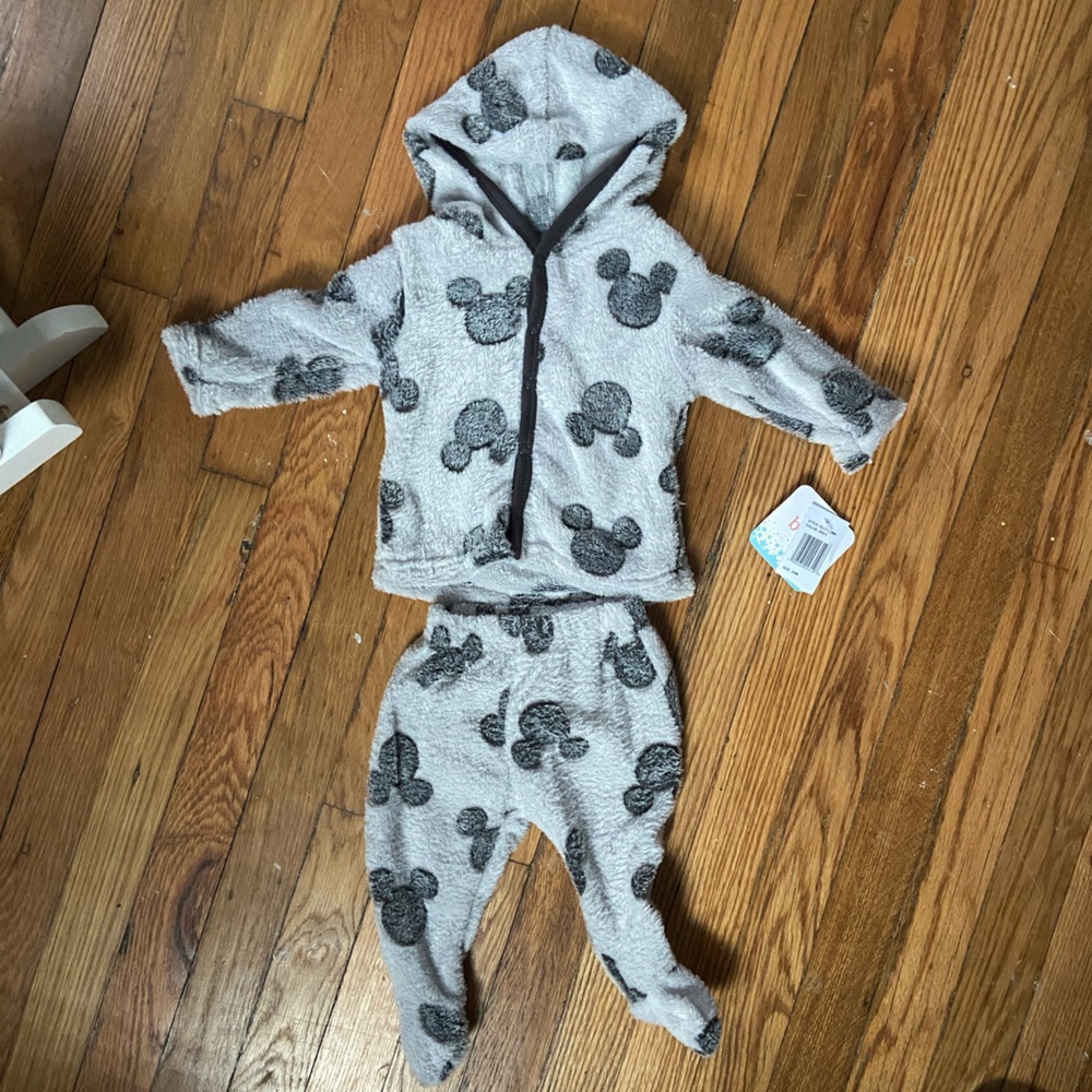 Fuzzy Mickey Mouse Footed Set for Baby